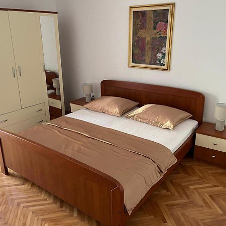 Mucic Apartments Makarska Exterior photo