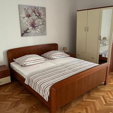 Mucic Apartments Makarska Exterior photo