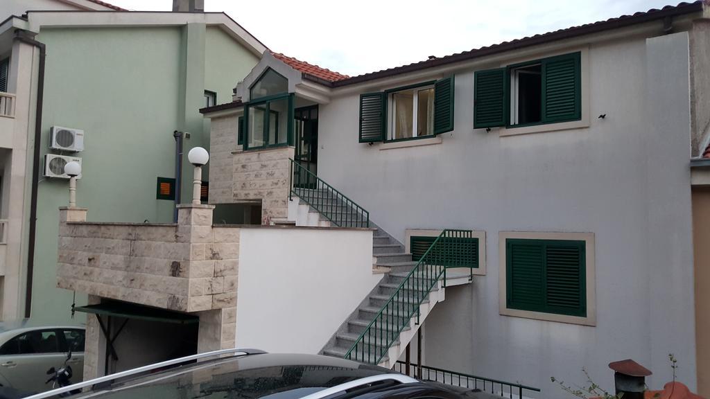 Mucic Apartments Makarska Exterior photo
