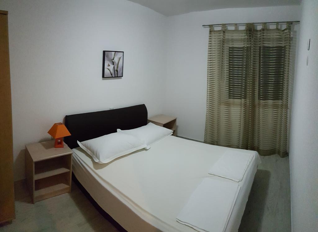 Mucic Apartments Makarska Exterior photo